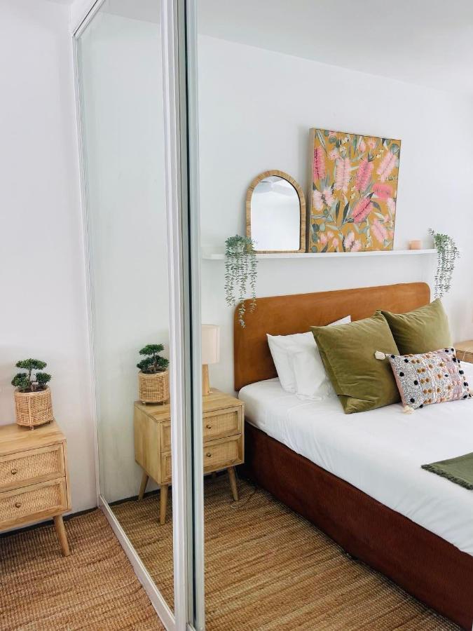 Beachview Apartments At Villa Paradiso 팜코브 외부 사진
