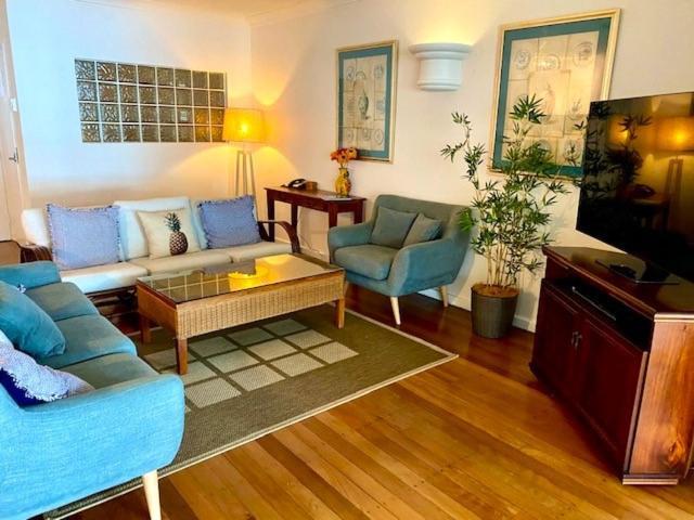 Beachview Apartments At Villa Paradiso 팜코브 외부 사진